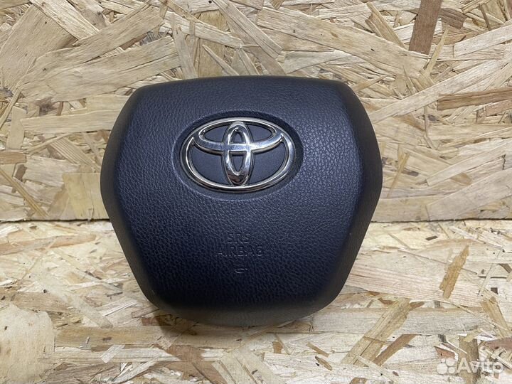 Подушка безопасности в руль Toyota Camry 75