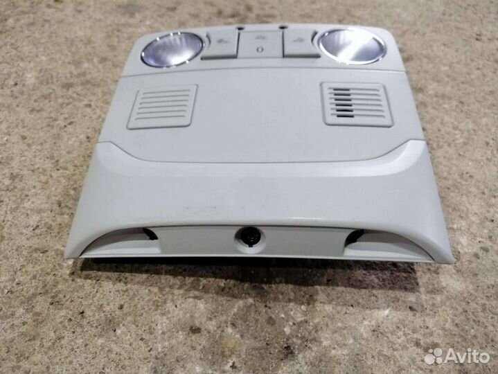 Фонарь салона (плафон) Skoda Superb 2 2012