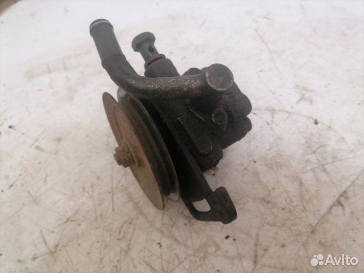 Насос гидроусилителя руля Kia Sportage 1 бензин