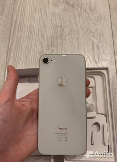 iPhone 8 64gb