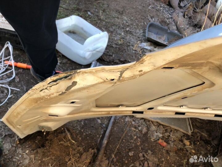 Капот Форд фокус