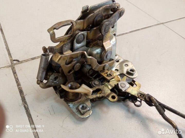 Замок двери передний правый Mercedes S W126