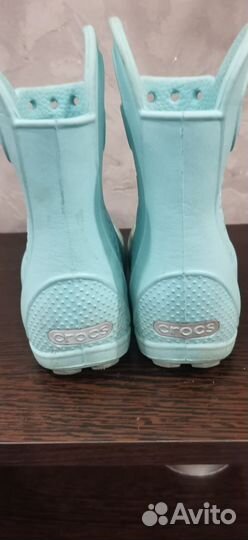 Резиновые сапоги crocs