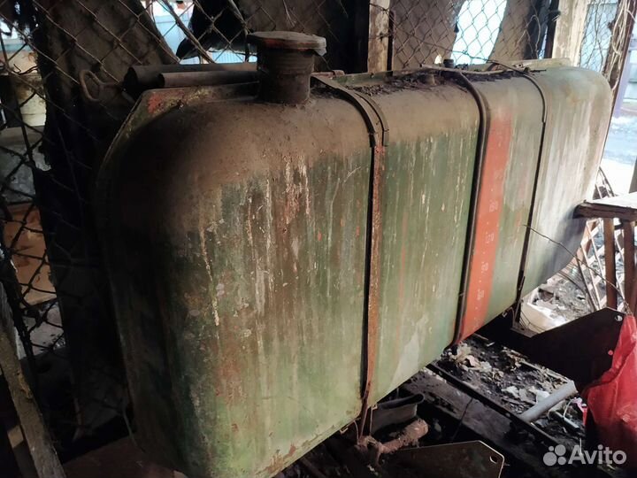 Топливный бак для трактора 250л