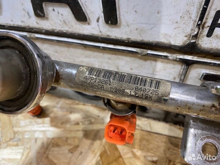 Топливная рампа Ford Mondeo 3 2002