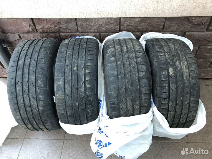 Dunlop Direzza DZ102 245/45 R17 99W