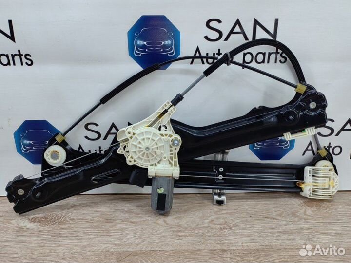 Стеклоподъемный механизм передний левый Bmw X5