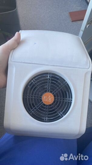 Пылесос настольный для маникюра