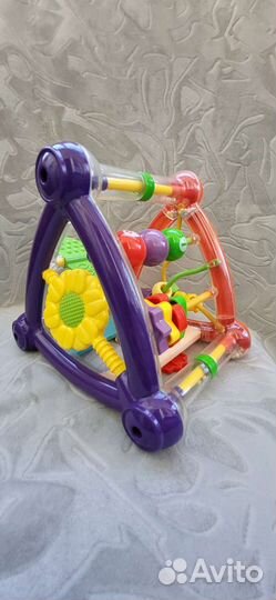 Развивающие игрушки для малышей