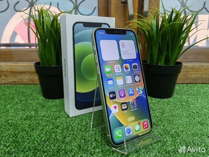 iPhone 12, 64 ГБ