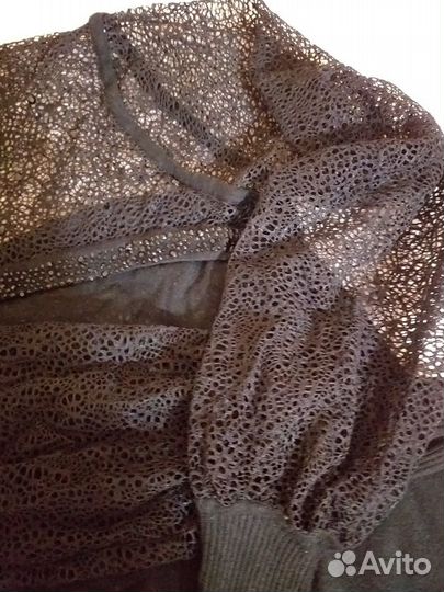 Кофта чёрная со стразами