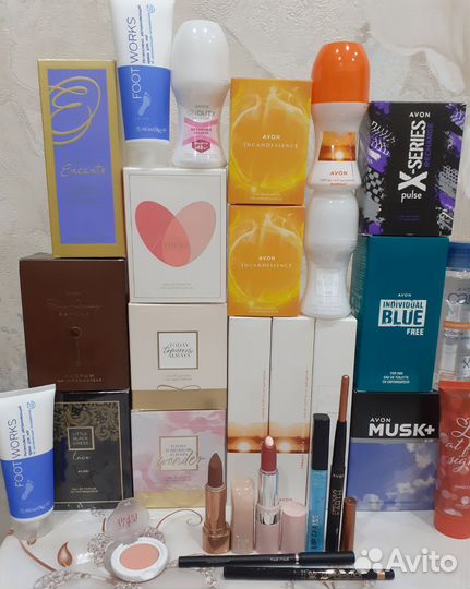 Набор косметики avon