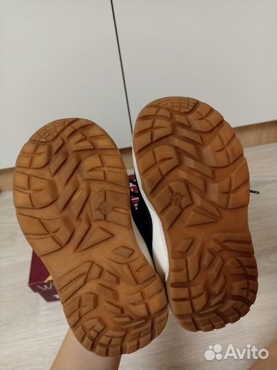 Зимние сапожки для мальчика 23