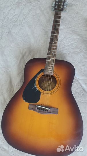 Продам гитару Ymaha 310