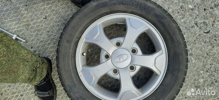 Продам колеса р.16 на ниву