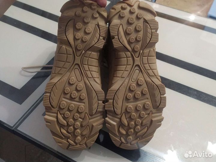 Трекинговые ботинки мужские