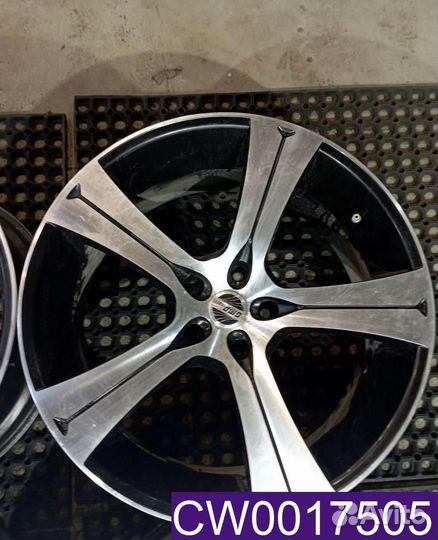 Диски R22 Jeep Б/у Литые