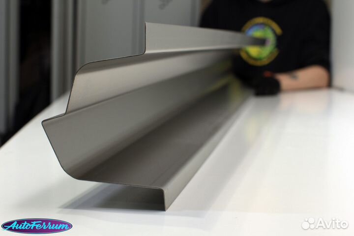 Пороги кузовные Ford Tourneo Connect ремонтные