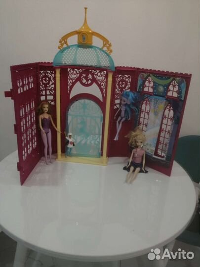 Замок игрушка