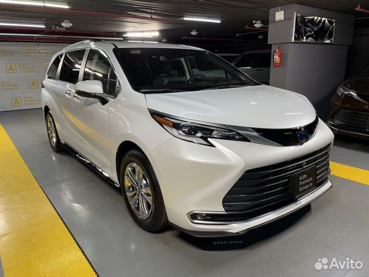 Toyota Sienna 2.5 AT, 2023, 50 км