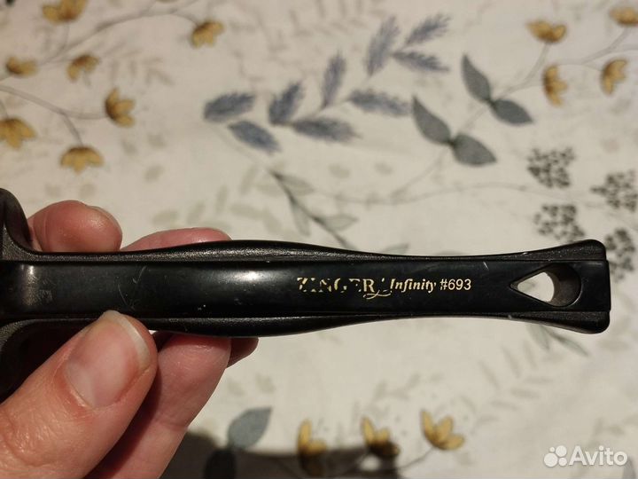 Щётка для волос