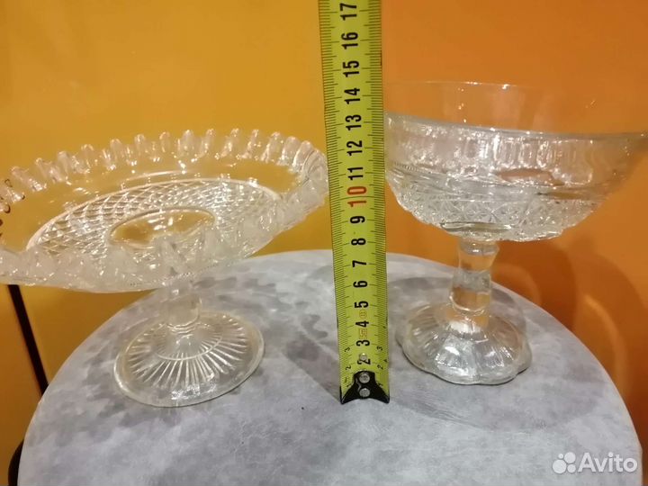 Ваза, конфетница. Старенькая