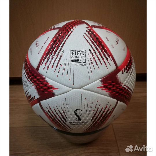 Футбольный мяч Adidas