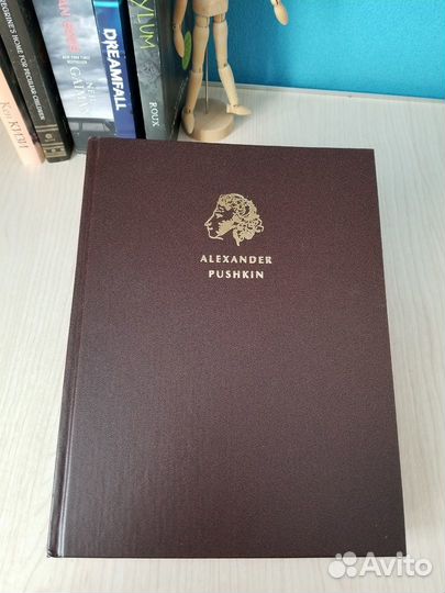 Книга на английском языке Alexander Pushkin