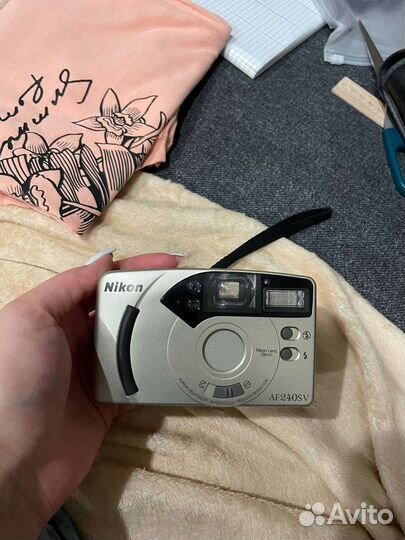 Плёночный фотоаппарат Nikon