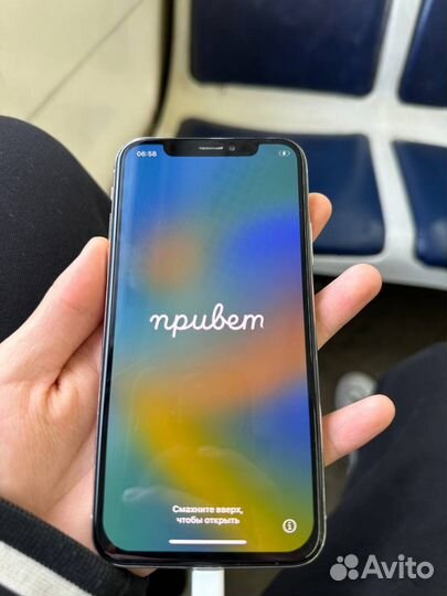 iPhone X, 256 ГБ