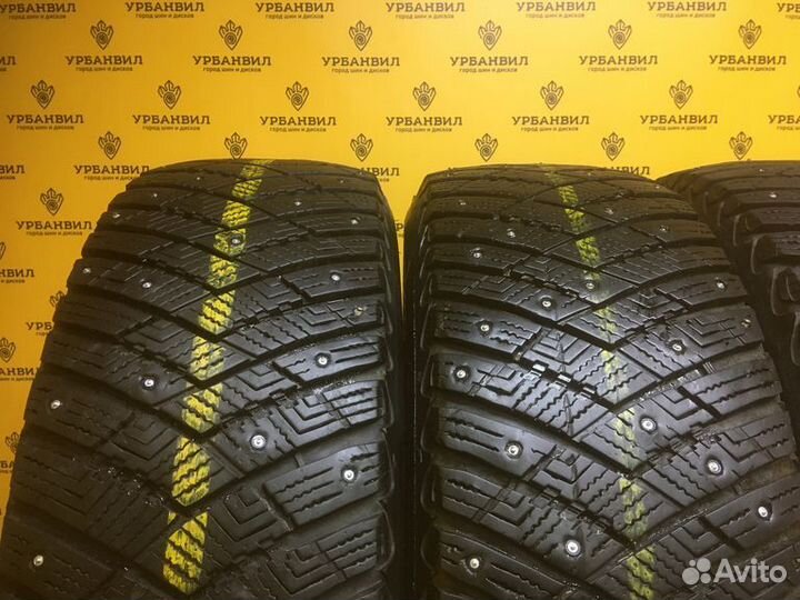 Goodyear UltraGrip Ice Arctic SUV 235/60 R18 107T