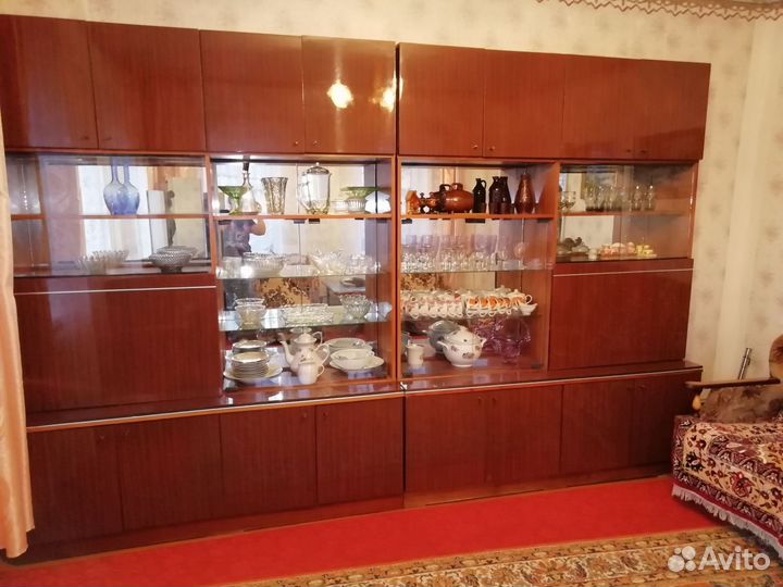 Стенка в гостиную