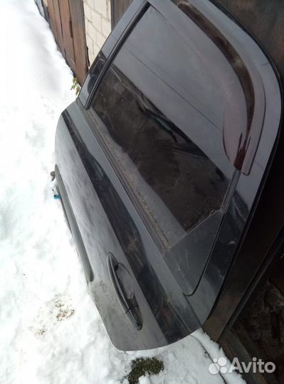 Дверь задняя Suzuki SX4