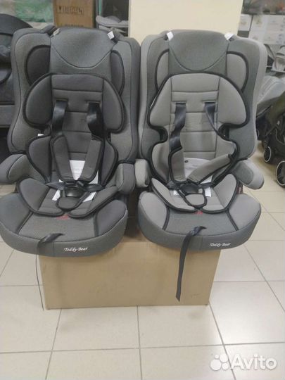 Новое автокресло 9-36кг разные