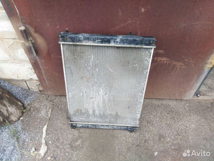 Радиатор охлаждения infiniti fx 37