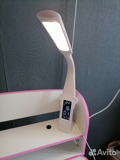 Письменный стол для школьника белый\розовый