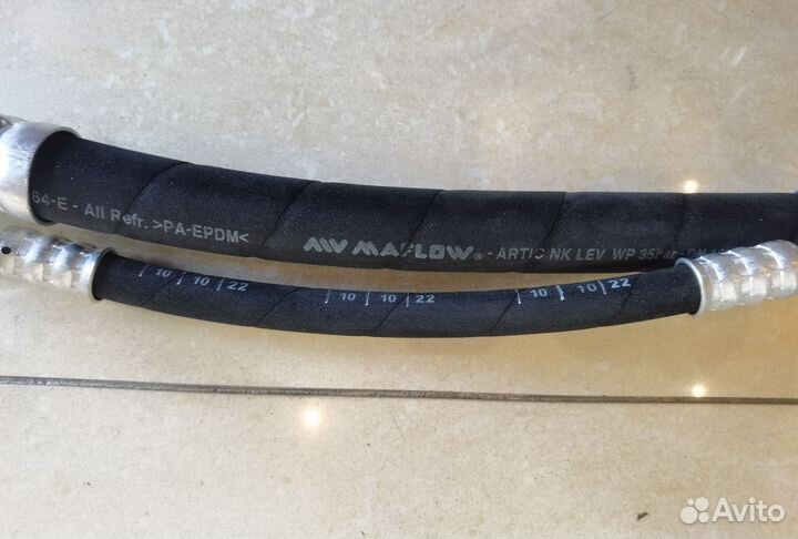 Трубка кондиционера Mercedes A2138303002