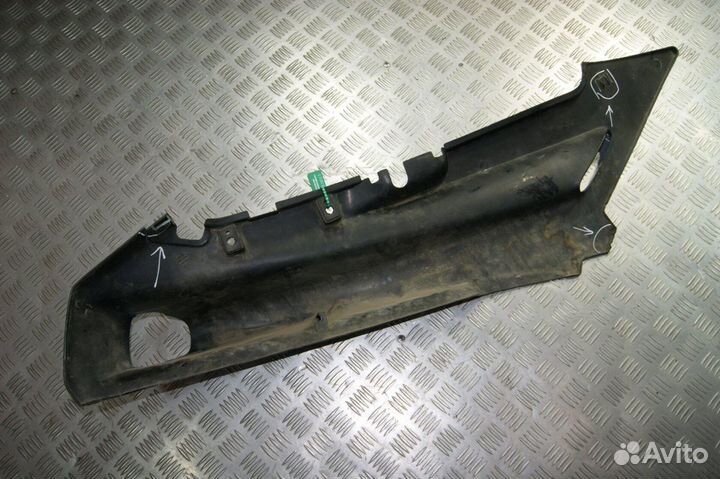 Пластик задний Kawasaki ZZR1100-1, ZXT10C