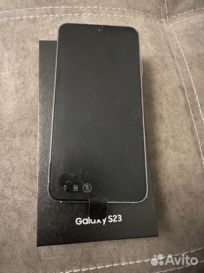 Samsung Galaxy S23, 8/128 ГБ