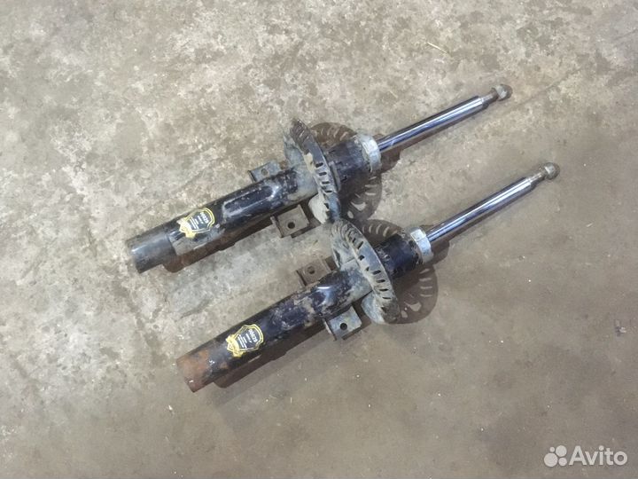 Амортизаторы перед А2 Фабия 1 2 Поло 4