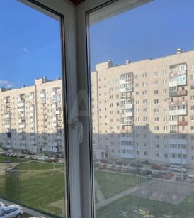2-к. квартира, 50 м², 4/10 эт.