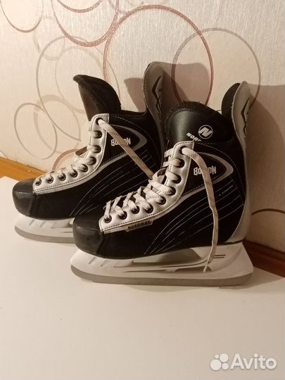 Хоккейные коньки 39 размера