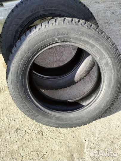 Hankook Winter I'Pike 225/60 R17 99T