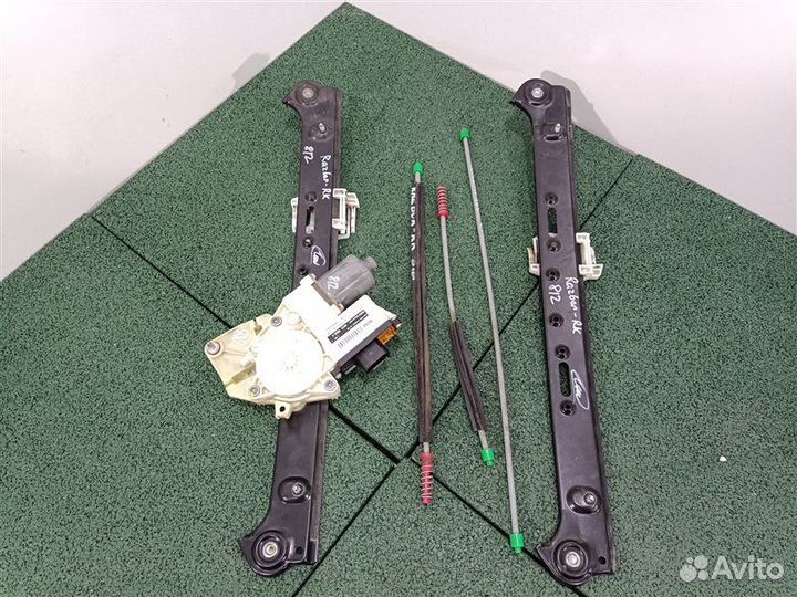 Стеклоподъемник передний правый Bmw X3 E83 2008