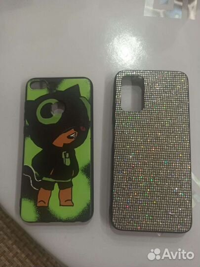 Чехлы на телефон