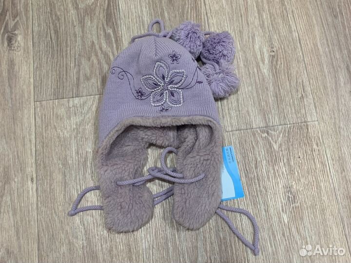 Шапка для девочки новая