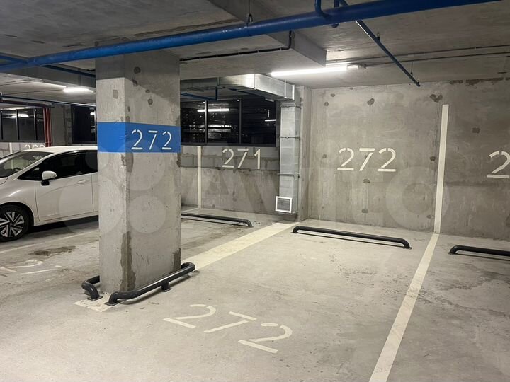 Машиноместо, 14 м²