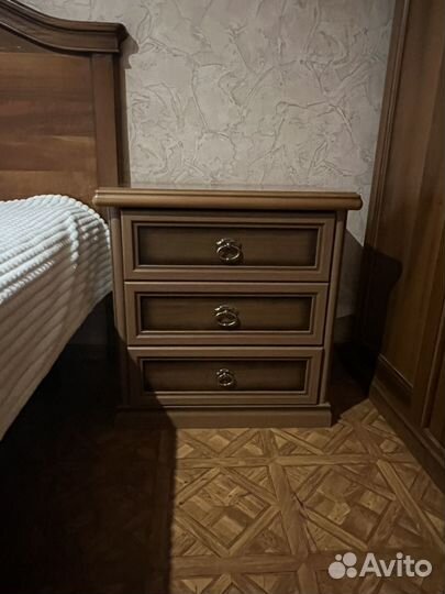 Спальный гарнитур бу