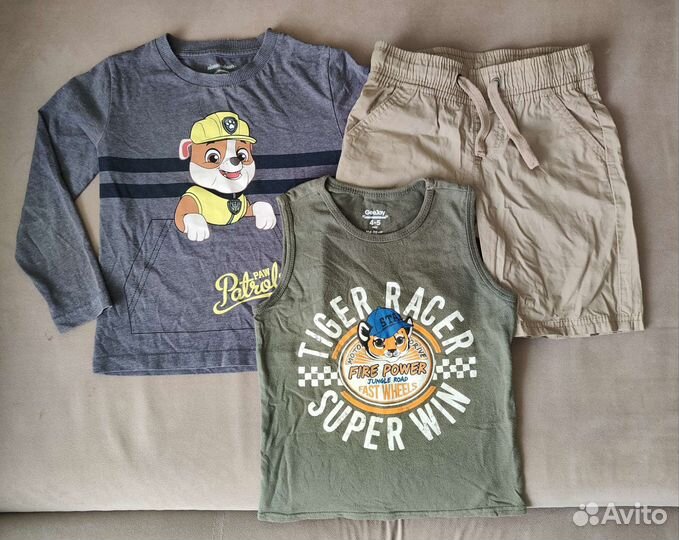 Комплект вещей на мальчика 4-5 лет