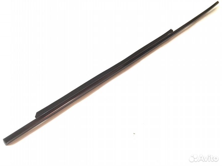 Молдинг задний левый Mercedes E W211